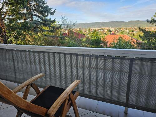Bright charming house with a garten balkony, panoramic view