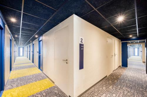 ibis budget Versailles - Trappes - image 3