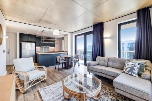 Botanical-inspired apartments at Repton Gardens right in the heart of Wembley Park - image 8