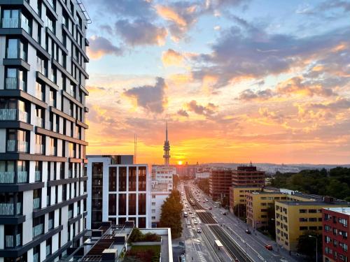 The Dawn Towers Apartment Žižkov