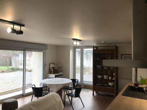 B&B Vicq-sur-Breuilh - Appartement dans un joli village Limousin - Bed and Breakfast Vicq-sur-Breuilh