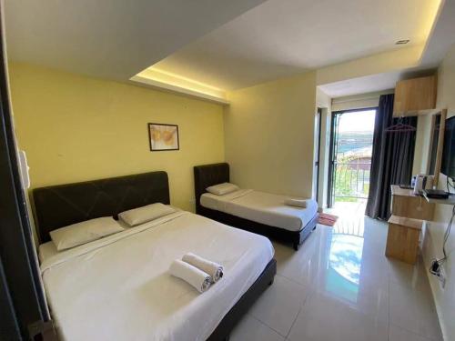 HOTEL ADAM FALIQ HOTEL ADAM FALIQ