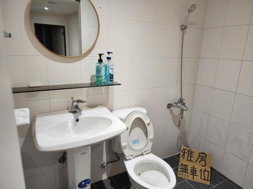 Slowly B&B – Jiufen, VA