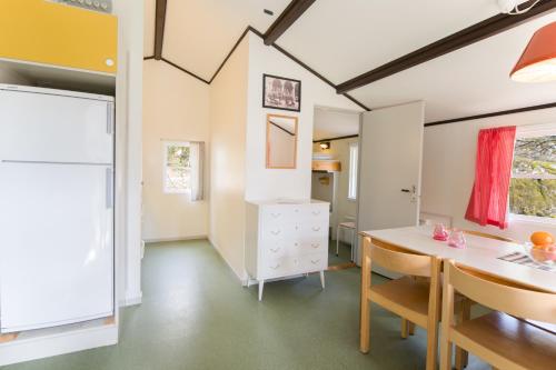 Grinda Stugby och Sea Lodge - Pensionat med kost & logi - Accommodation - Grinda