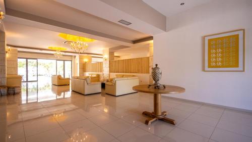 Iekārtas, GMP BOUKA RESORT HOTEL in Ag. Konstantinos (Messini)