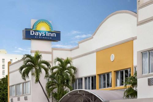 Days Inn by Wyndham Miami Airport North