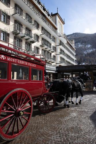  Mont Cervin Palace in Zermatt
