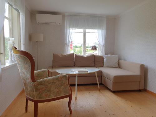 Snokebo Gård (Snokebo Gard) in Oskarshamn