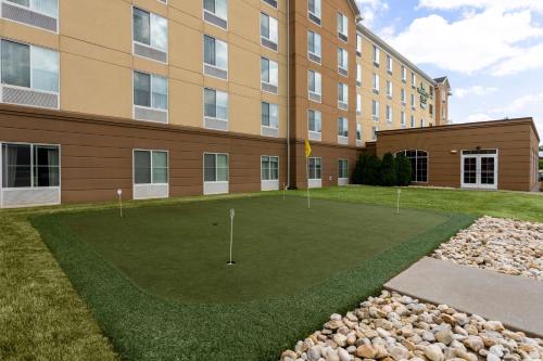 Homewood Suites by Hilton Rochester/Greece NY - image 2