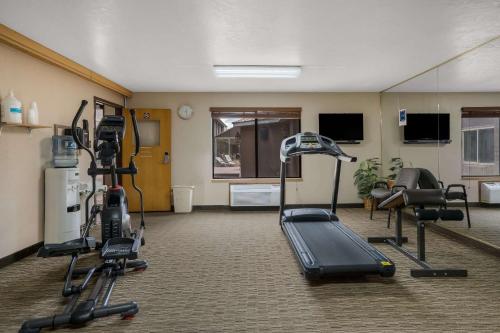 Quality Inn Richfield I-70 - image 11
