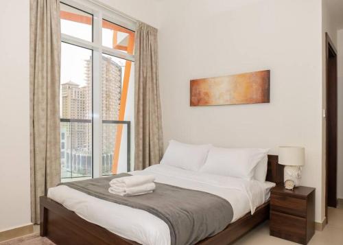 StoneTree - Furnished 2BR in Binghatti Gateway - main image