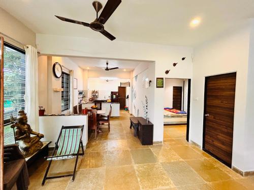 NzoStay Casa Cobble Luxury Villa Alibaug