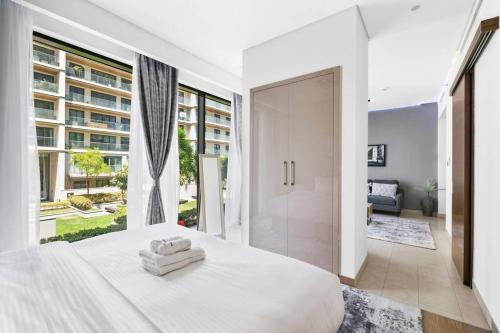 StoneTree - Cozy 1 BR in Sobha Hartland Greens 1 - image 2