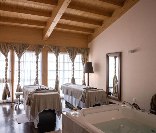 Monte Rosa Boutique Hotel - image 5