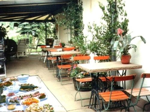 Gasthaus-Pension Zum Brandweiher - image 14