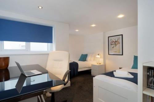 Milton Mews - image 3