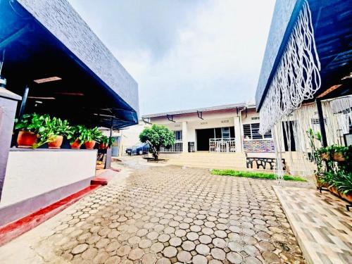 fame guesthouse