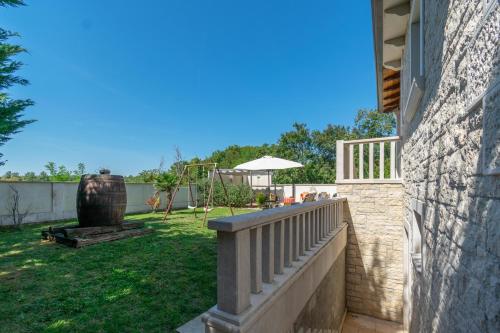 Villa Coridigo - Unique High Position, Panorama Nature View, Cozy Dining Terrace, Gym, Fenced Property