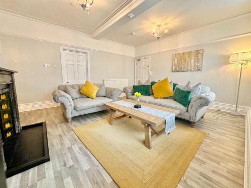 Gillygate Nest - image 9