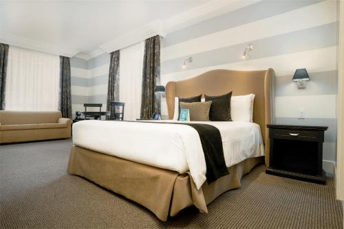 Superior Double  Room image 4