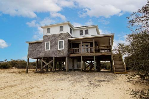 Oceanside, Hot Tub, Screened Porch, Wild Horses, 4x504, Sol Searcher
