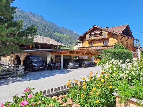 Ferienwohnung Jakob - Apartment - Neustift im Stubaital