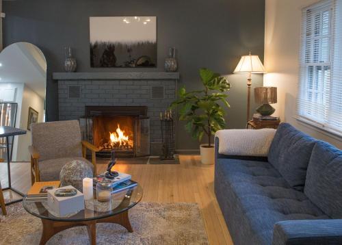 Hudson Valley Cottage Rental 3 bedrooms Monroe NY in Monroe, USA