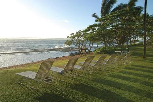 1BR Condo at Oceanfront Resort Kapaa Shore