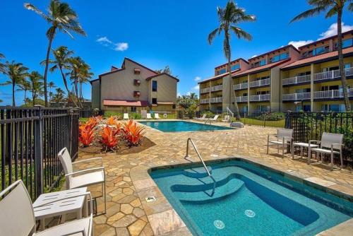 1BR Condo at Oceanfront Resort Kapaa Shore