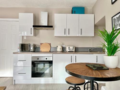 Picture of Blossoms Reach