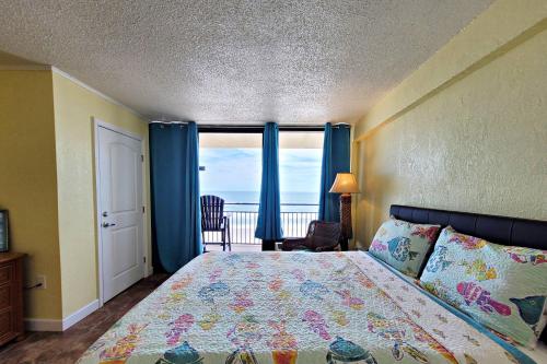 Beach Condo Unit #435 in Daytona Beach Shores, USA