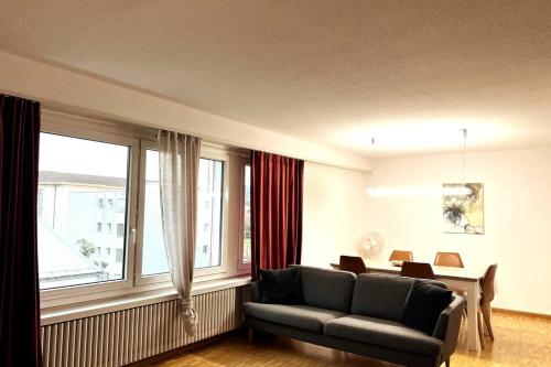 Cosy 4.5 rooms apartment @ LS 16 Dübendorf