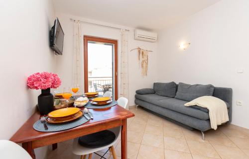One-Bedroom Apartment - First Floor image 6