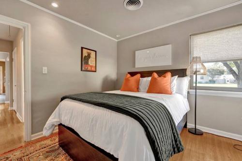 The Modern Bungalow at Mimosa in Memphis, USA