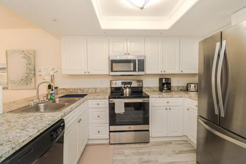 Ocean Village Club J23 in St. Augustine, USA