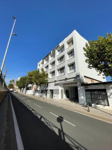  Apartamentos Lusitania Parking Gratis bajo disponibilidad in Mérida