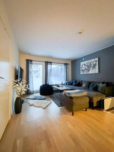 Modern Central City Apartment- Strandvegen 102b