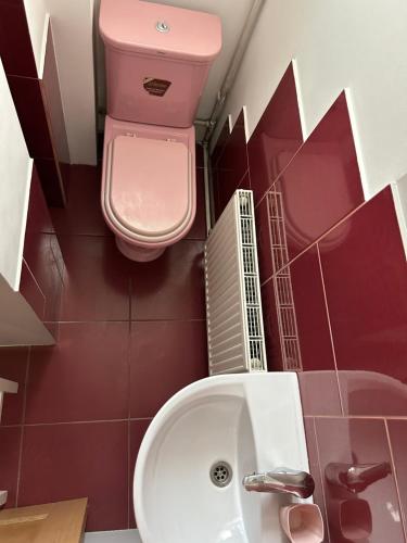Modern apartments in a historical place on Gorodotskaya - image 3