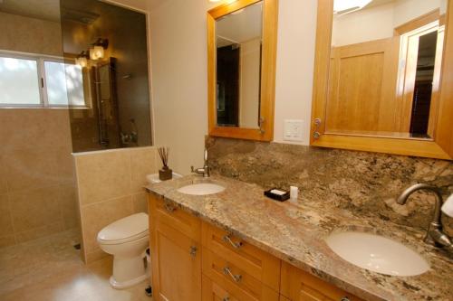 Silverglo Condominiums Unit 209 - image 13