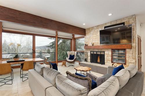 Durant Condominiums Unit D5 - main image