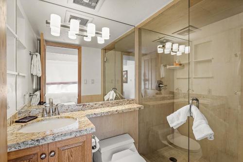 Chateau Blanc Unit 7 - image 2
