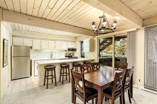 Chateau Roaring Fork Unit 37 - image 11