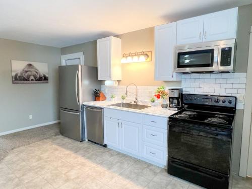 Apartment at Yellowstone Getaway in Island Park, USA