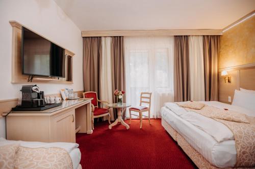 Hotel Lacu Rosu Room Type - Superior Triple Room
