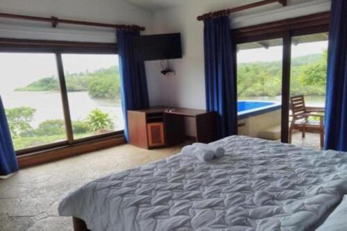 Casa Caletas Boutique Hotel in San Francisco de Coyote