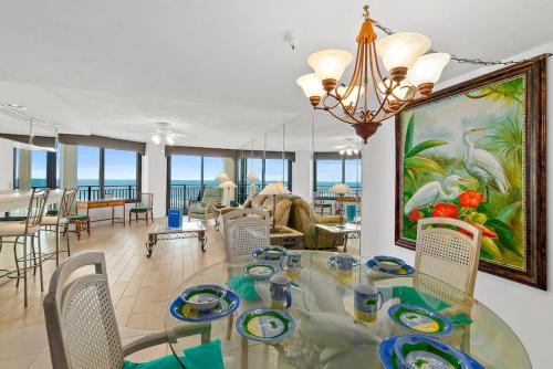 Beachy Keen Oceanfront Condo