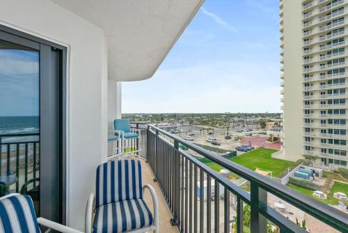 Beachy Keen Oceanfront Condo