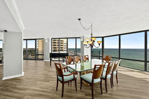 Beachy Keen Oceanfront Condo