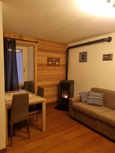  Cà di Lela, con parcheggio coperto privato in Scopello