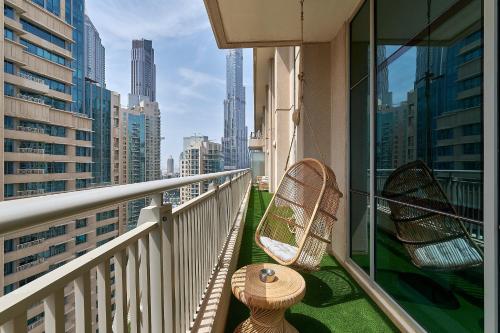 Bellavista Apartments Holiday Homes LLC - Spectacular - Penthouse - Boulevard Central - Panoramic Terrace & Burj Khalifa View, Dubaj